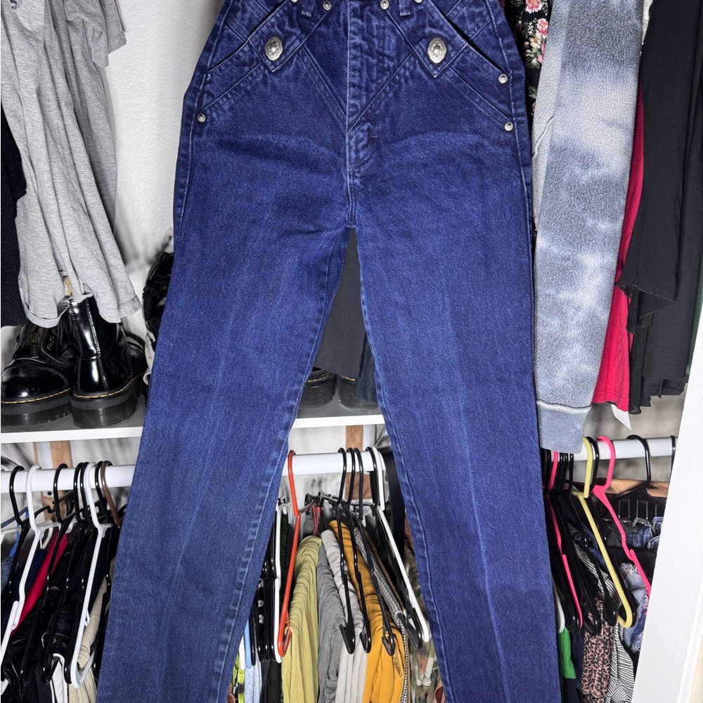 Stylish Women's High Rise Indigo Jeans